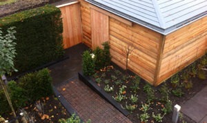 Laat uw tuin renoveren bij puur Tuinen